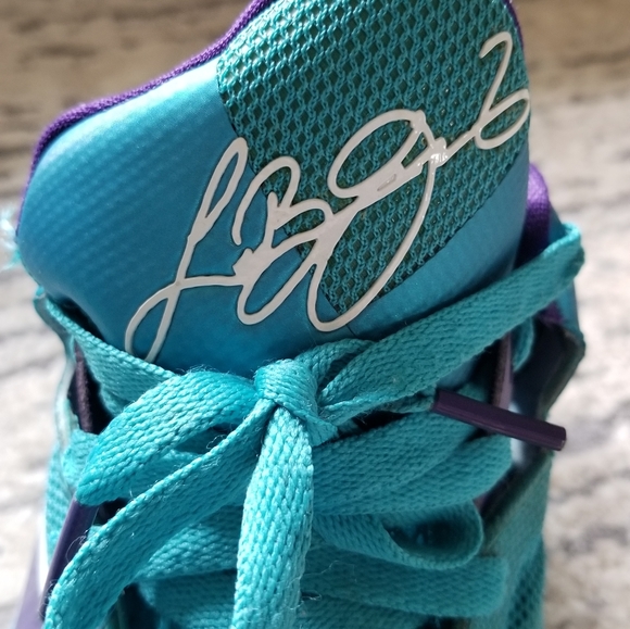 Nike Lebron 9 Low "Summit Lake Hornets" Si… - Picture 7 of 12